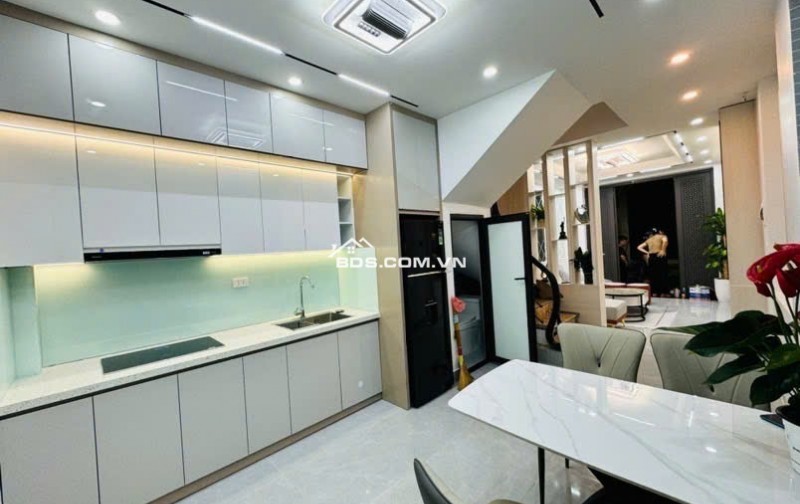 Khương Hạ - Thanh Xuân - 5 tầng - 33m2 - 5 ngủ - 7,8 ty